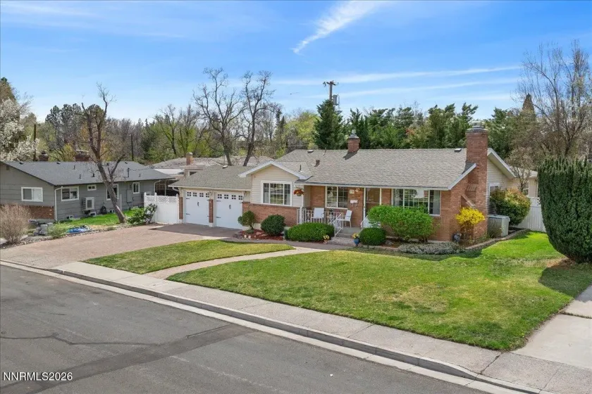 730 Maplewood, Reno, Nevada 89509, 3 Bedrooms Bedrooms, ,2 BathroomsBathrooms,Residential,Residential,Maplewood,260003445