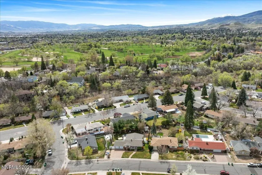 730 Maplewood, Reno, Nevada 89509, 3 Bedrooms Bedrooms, ,2 BathroomsBathrooms,Residential,Residential,Maplewood,260003445