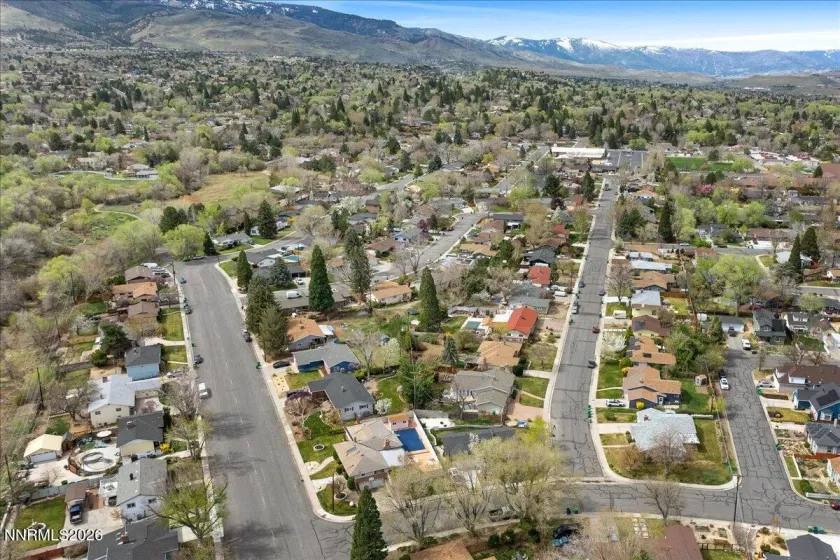 730 Maplewood, Reno, Nevada 89509, 3 Bedrooms Bedrooms, ,2 BathroomsBathrooms,Residential,Residential,Maplewood,260003445