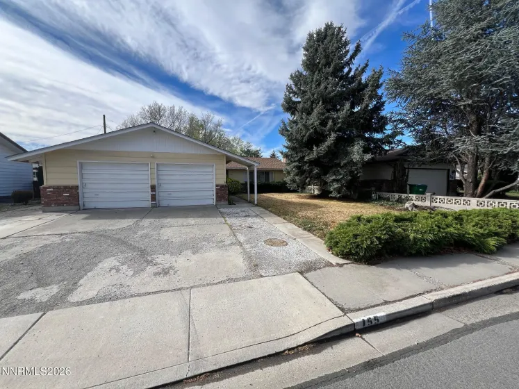 155 York, Sparks, Nevada 89431, 3 Bedrooms Bedrooms, ,2 BathroomsBathrooms,Residential,Residential,York,260003447