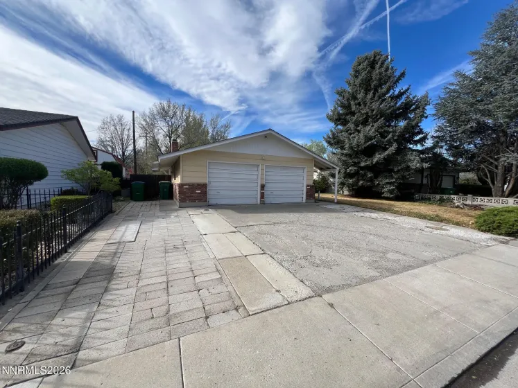 155 York, Sparks, Nevada 89431, 3 Bedrooms Bedrooms, ,2 BathroomsBathrooms,Residential,Residential,York,260003447