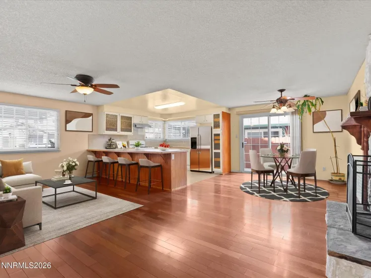 719 Palmwood, Sparks, Nevada 89434, 3 Bedrooms Bedrooms, ,2 BathroomsBathrooms,Residential,Residential,Palmwood,260003448