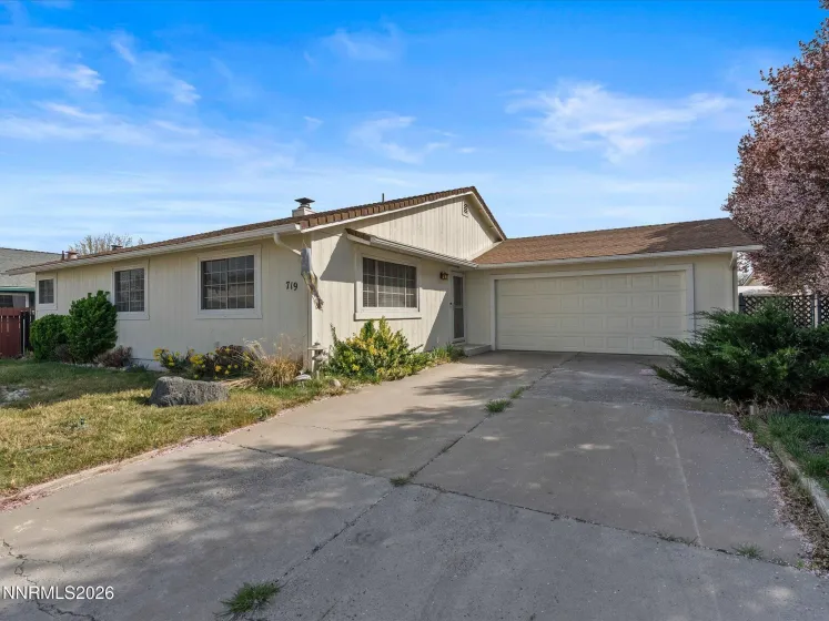719 Palmwood, Sparks, Nevada 89434, 3 Bedrooms Bedrooms, ,2 BathroomsBathrooms,Residential,Residential,Palmwood,260003448