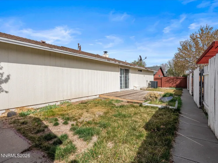 719 Palmwood, Sparks, Nevada 89434, 3 Bedrooms Bedrooms, ,2 BathroomsBathrooms,Residential,Residential,Palmwood,260003448