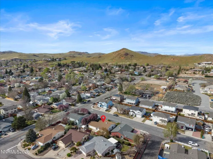 719 Palmwood, Sparks, Nevada 89434, 3 Bedrooms Bedrooms, ,2 BathroomsBathrooms,Residential,Residential,Palmwood,260003448