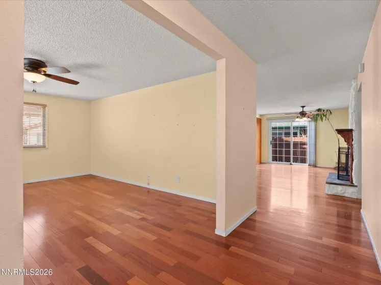 719 Palmwood, Sparks, Nevada 89434, 3 Bedrooms Bedrooms, ,2 BathroomsBathrooms,Residential,Residential,Palmwood,260003448