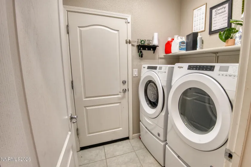 318 Granite, Dayton, Nevada 89403, 3 Bedrooms Bedrooms, ,2 BathroomsBathrooms,Residential,Residential,Granite,260003449