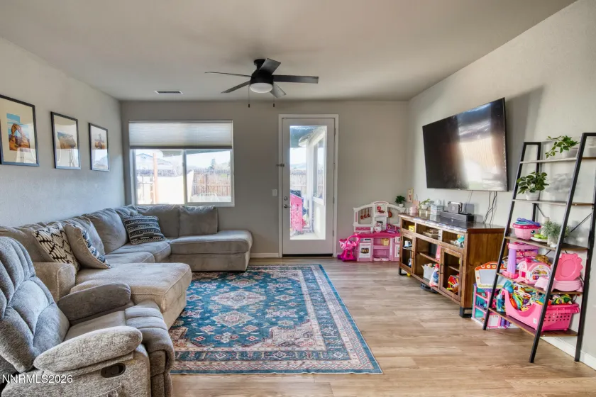 318 Granite, Dayton, Nevada 89403, 3 Bedrooms Bedrooms, ,2 BathroomsBathrooms,Residential,Residential,Granite,260003449