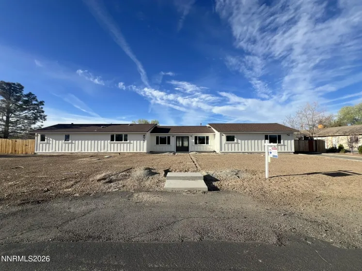 95 Hercules, Sparks, Nevada 89441, 3 Bedrooms Bedrooms, ,3 BathroomsBathrooms,Residential,Residential,Hercules,260003452