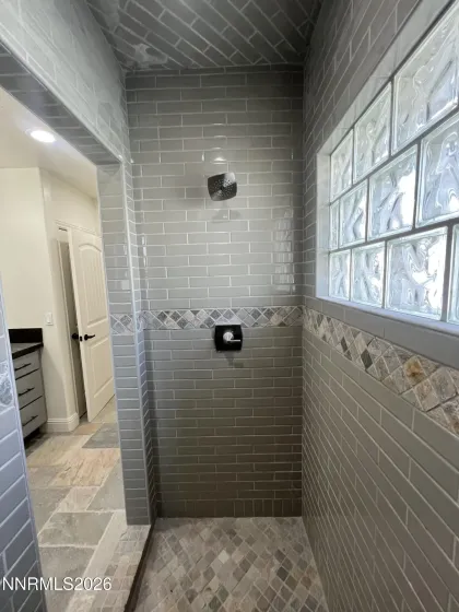 1832 H, Sparks, Nevada 89431, 2 Bedrooms Bedrooms, ,2 BathroomsBathrooms,Residential,Residential,H,260003453