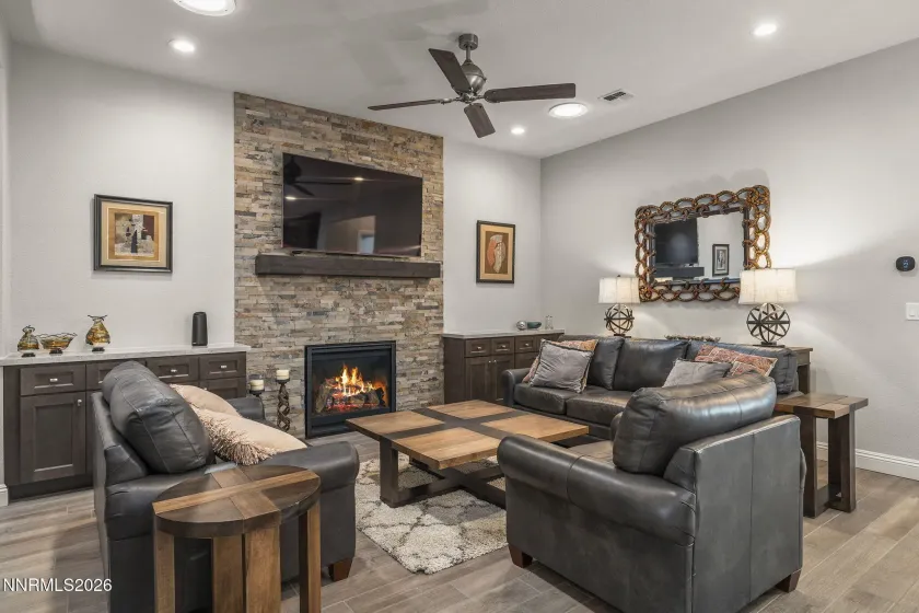 2289 White Clay, Reno, Nevada 89521, 2 Bedrooms Bedrooms, ,3 BathroomsBathrooms,Residential,Residential,White Clay,260003455