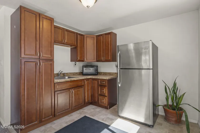 5660 Igloo, Sun Valley, Nevada 89433, 4 Bedrooms Bedrooms, ,3 BathroomsBathrooms,Residential,Residential,Igloo,260003456