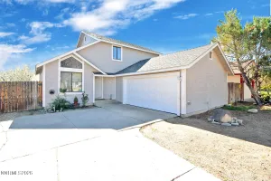 6770 Evening Star, Sparks, Nevada 89436, 3 Bedrooms Bedrooms, ,3 BathroomsBathrooms,Residential,Residential,Evening Star,260003457