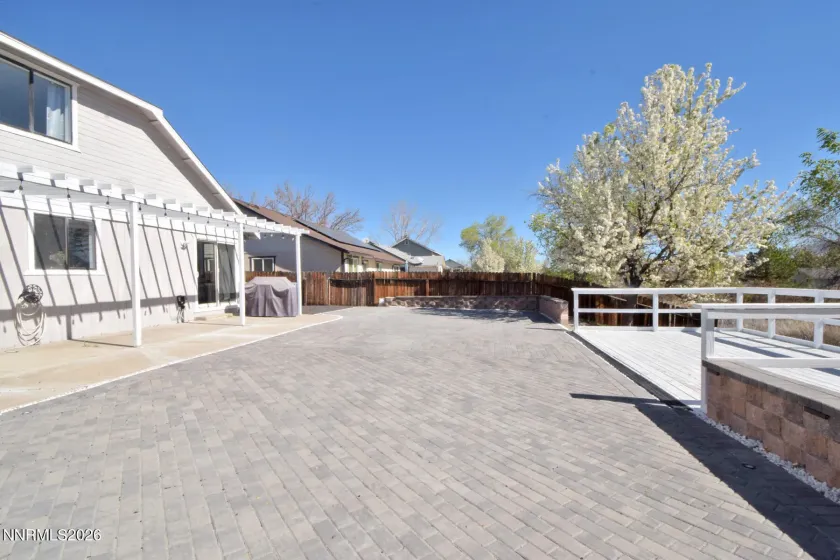 6770 Evening Star, Sparks, Nevada 89436, 3 Bedrooms Bedrooms, ,3 BathroomsBathrooms,Residential,Residential,Evening Star,260003457