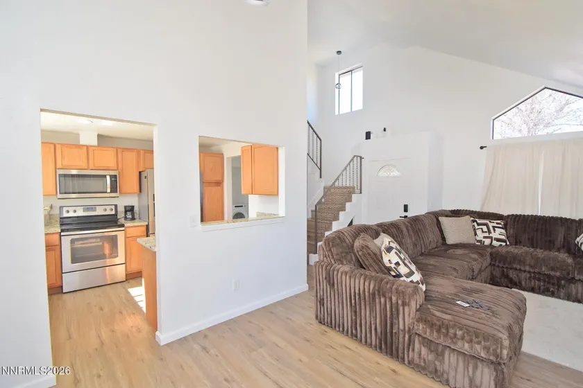 6770 Evening Star, Sparks, Nevada 89436, 3 Bedrooms Bedrooms, ,3 BathroomsBathrooms,Residential,Residential,Evening Star,260003457