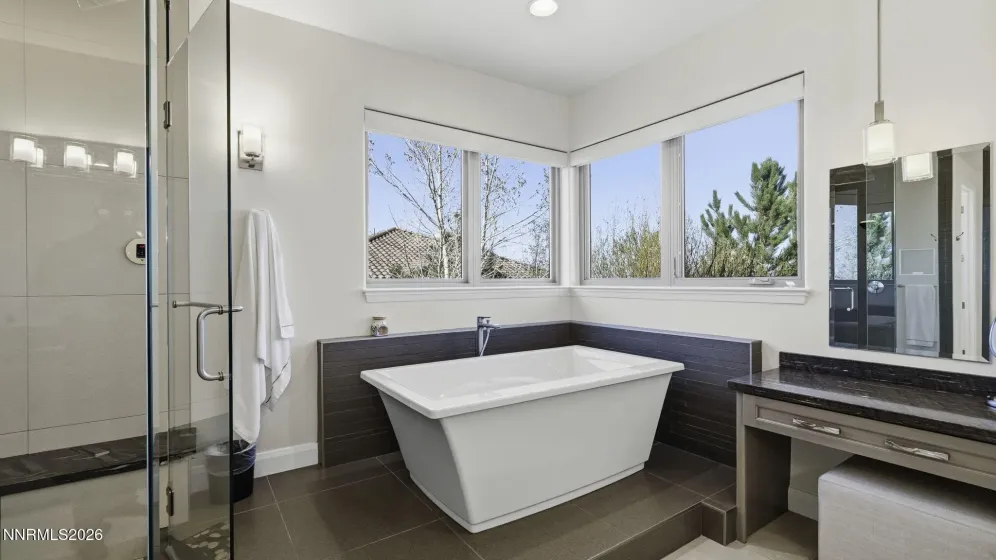 3965 Mules Ear, Reno, Nevada 89511, 5 Bedrooms Bedrooms, ,5 BathroomsBathrooms,Residential,Residential,Mules Ear,260003459