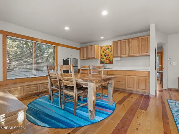 2555 Wellington, Carson City, Nevada 89703, 4 Bedrooms Bedrooms, ,4 BathroomsBathrooms,Residential,Residential,Wellington,260003460