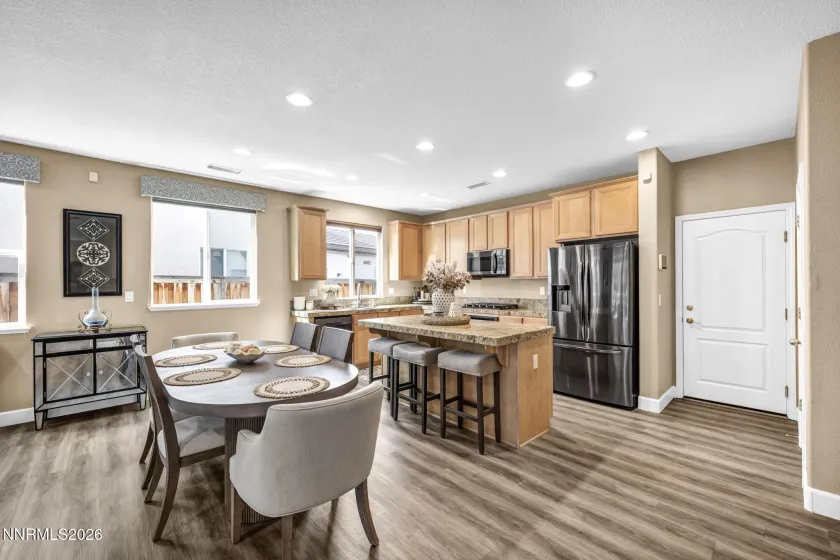 490 Luciana, Reno, Nevada 89521, 5 Bedrooms Bedrooms, ,3 BathroomsBathrooms,Residential,Residential,Luciana,260003462