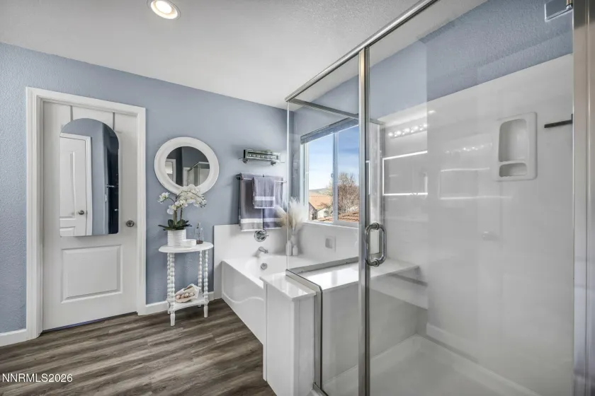 490 Luciana, Reno, Nevada 89521, 5 Bedrooms Bedrooms, ,3 BathroomsBathrooms,Residential,Residential,Luciana,260003462