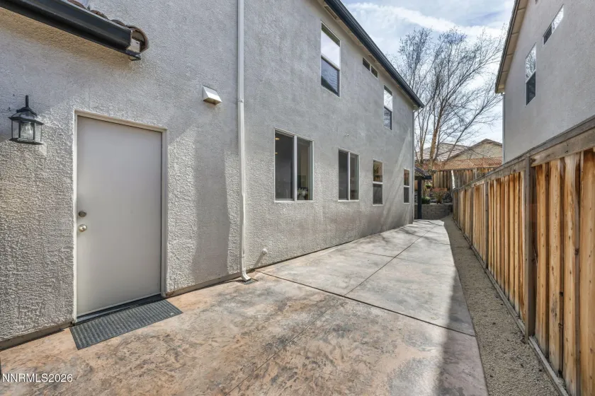 490 Luciana, Reno, Nevada 89521, 5 Bedrooms Bedrooms, ,3 BathroomsBathrooms,Residential,Residential,Luciana,260003462