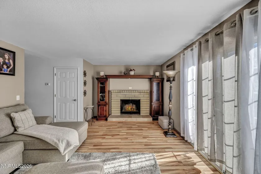 1365 Kittyhawk, Gardnerville, Nevada 89410, 3 Bedrooms Bedrooms, ,3 BathroomsBathrooms,Residential,Residential,Kittyhawk,260003464