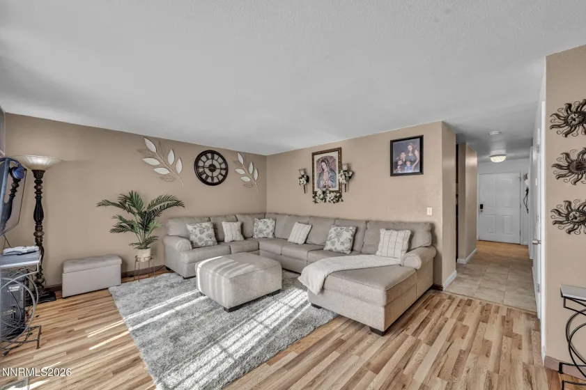 1365 Kittyhawk, Gardnerville, Nevada 89410, 3 Bedrooms Bedrooms, ,3 BathroomsBathrooms,Residential,Residential,Kittyhawk,260003464