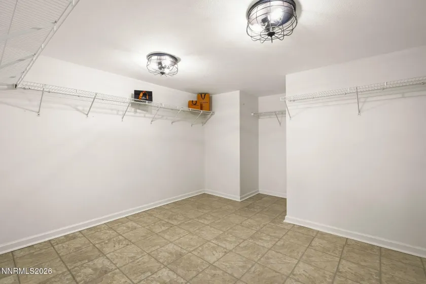 4833 Ramcreek, Reno, Nevada 89519, 4 Bedrooms Bedrooms, ,3 BathroomsBathrooms,Residential,Residential,Ramcreek,260003463