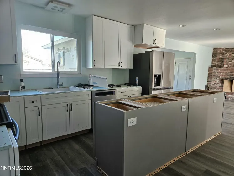 215 Ruby, Fernley, Nevada 89408, 3 Bedrooms Bedrooms, ,3 BathroomsBathrooms,Residential,Residential,Ruby,260003466