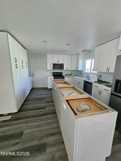 215 Ruby, Fernley, Nevada 89408, 3 Bedrooms Bedrooms, ,3 BathroomsBathrooms,Residential,Residential,Ruby,260003466