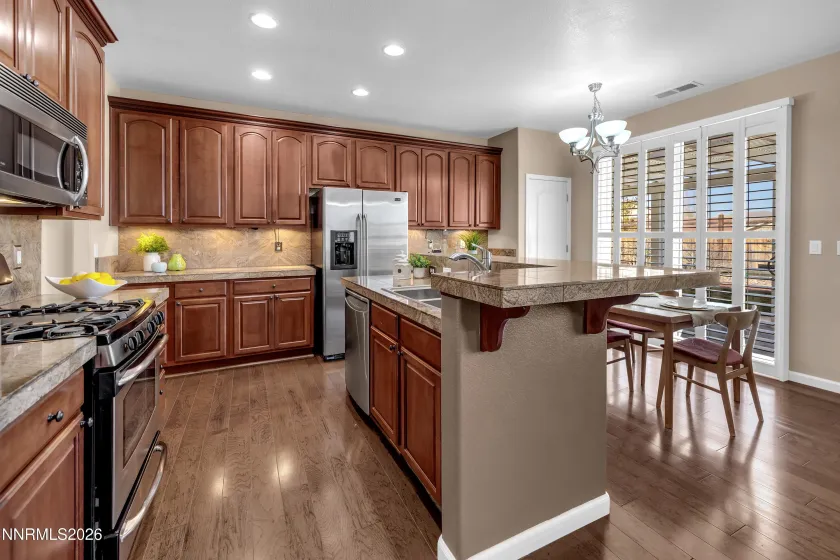 3852 Dorado, Sparks, Nevada 89436, 4 Bedrooms Bedrooms, ,2 BathroomsBathrooms,Residential,Residential,Dorado,260003470