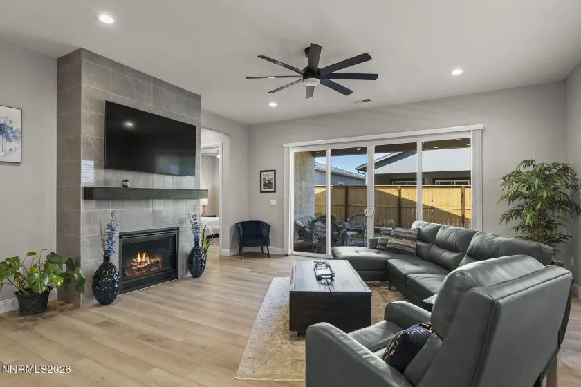 2330 Silent Creek, Sparks, Nevada 89436, 2 Bedrooms Bedrooms, ,2 BathroomsBathrooms,Residential,Residential,Silent Creek,260003473