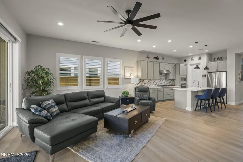 2330 Silent Creek, Sparks, Nevada 89436, 2 Bedrooms Bedrooms, ,2 BathroomsBathrooms,Residential,Residential,Silent Creek,260003473