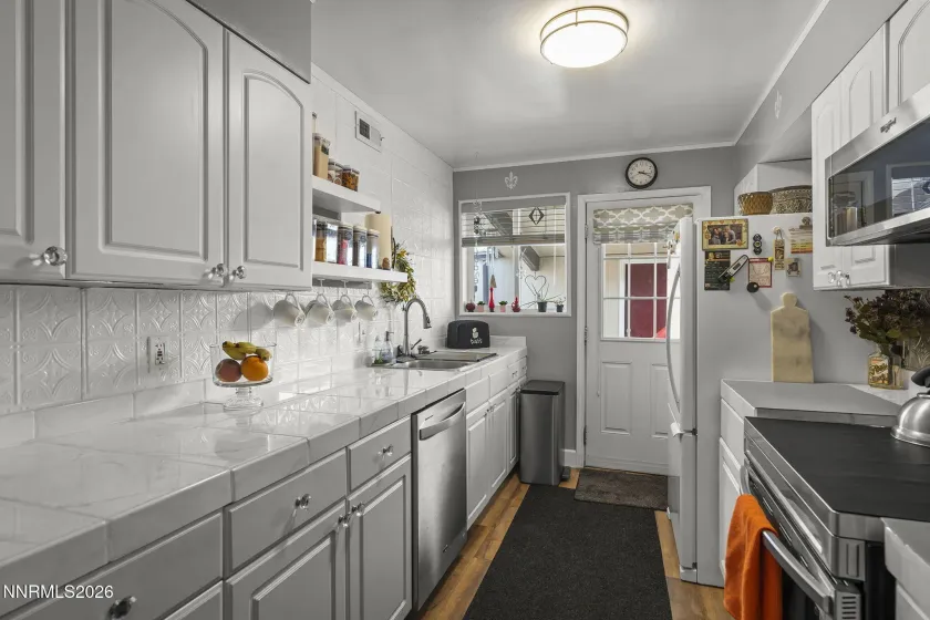 13721 Mount Whitney, Reno, Nevada 89506, 3 Bedrooms Bedrooms, ,1 BathroomBathrooms,Residential,Residential,Mount Whitney,260003475