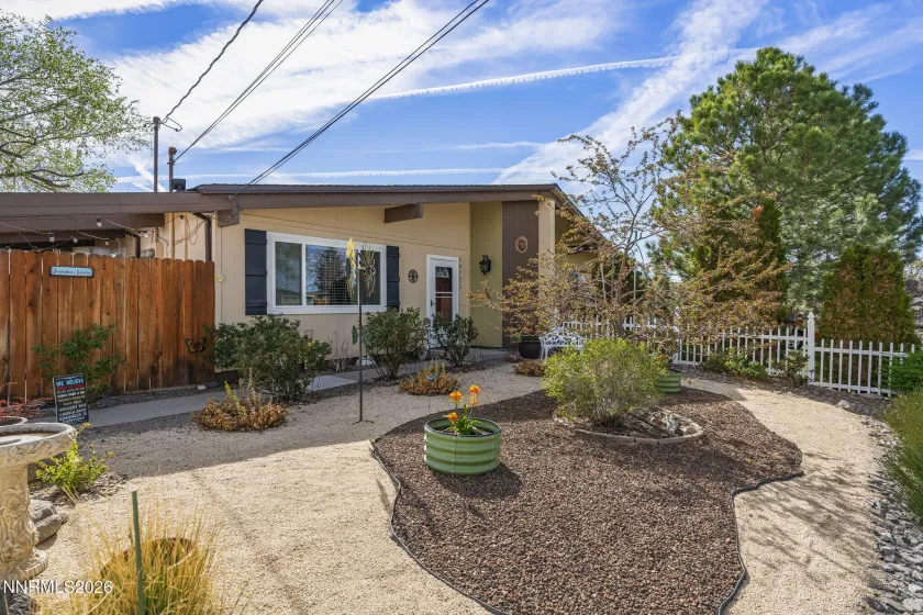 13721 Mount Whitney, Reno, Nevada 89506, 3 Bedrooms Bedrooms, ,1 BathroomBathrooms,Residential,Residential,Mount Whitney,260003475