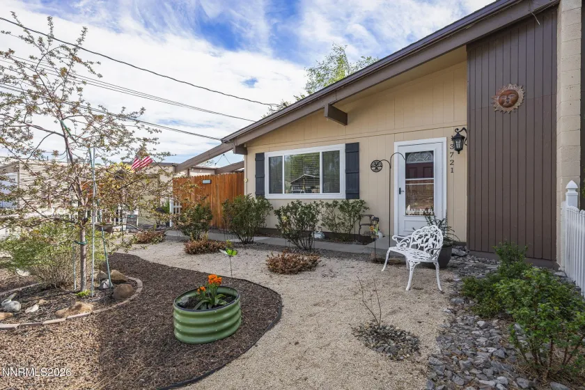 13721 Mount Whitney, Reno, Nevada 89506, 3 Bedrooms Bedrooms, ,1 BathroomBathrooms,Residential,Residential,Mount Whitney,260003475