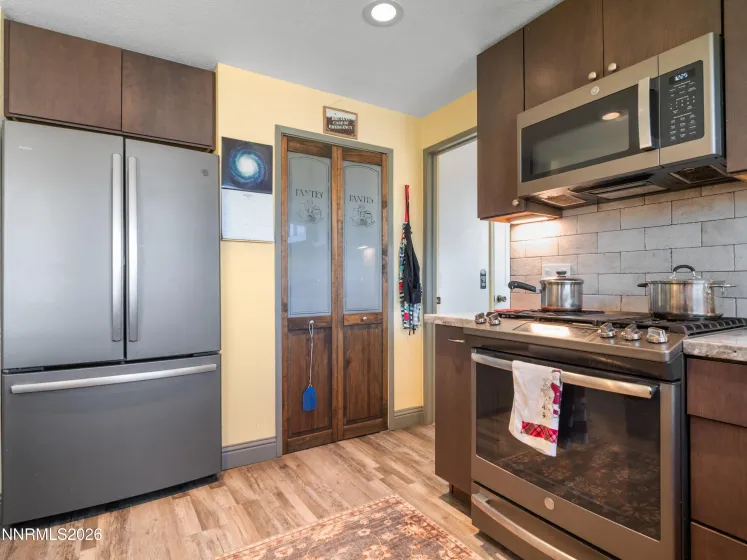 913 Rawhide, Gardnerville, Nevada 89460, 4 Bedrooms Bedrooms, ,3 BathroomsBathrooms,Residential,Residential,Rawhide,260003476