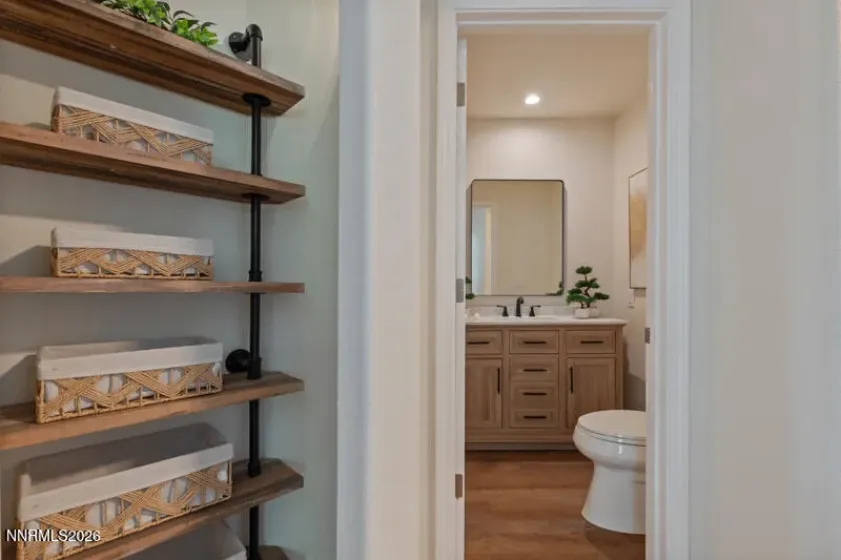 6128 Carriage House, Reno, Nevada 89519, 3 Bedrooms Bedrooms, ,3 BathroomsBathrooms,Residential,Residential,Carriage House,260003478