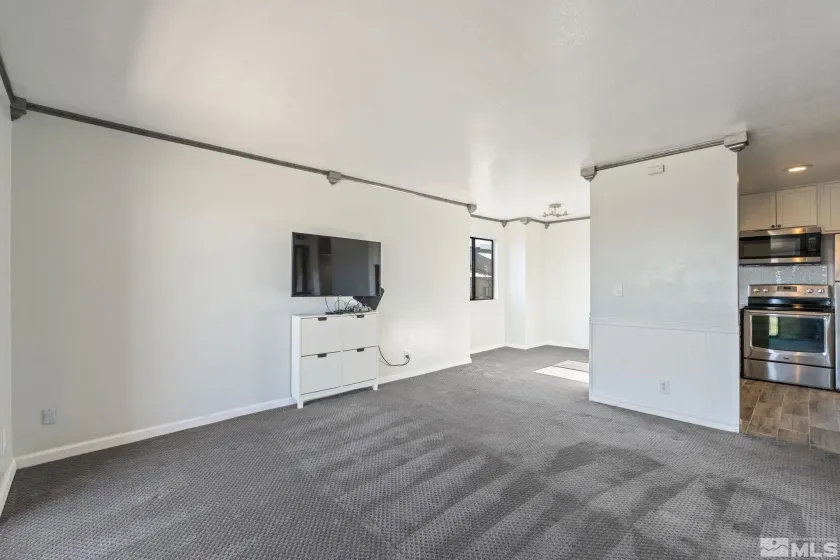 2750 Plumas, Reno, Nevada 89509, 1 Bedroom Bedrooms, ,1 BathroomBathrooms,Residential,Residential,Plumas,260003479