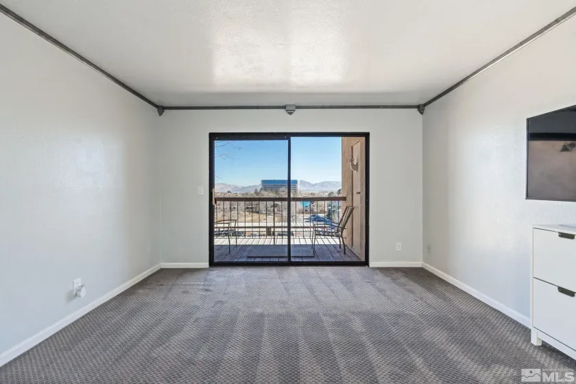 2750 Plumas, Reno, Nevada 89509, 1 Bedroom Bedrooms, ,1 BathroomBathrooms,Residential,Residential,Plumas,260003479