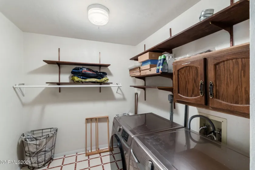 21845 Adobe, Reno, Nevada 89521, 3 Bedrooms Bedrooms, ,3 BathroomsBathrooms,Residential,Residential,Adobe,260003480