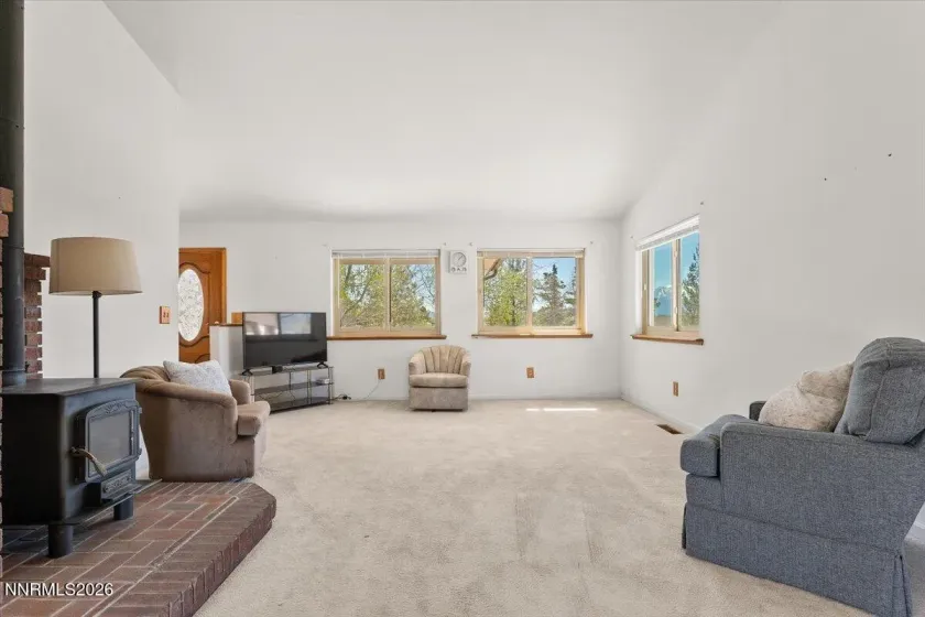 1326 Santa Barbara, Minden, Nevada 89423, 3 Bedrooms Bedrooms, ,2 BathroomsBathrooms,Residential,Residential,Santa Barbara,260003481