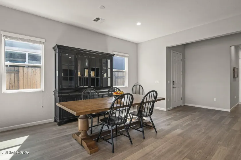 7854 Hoback, Sparks, Nevada 89436, 3 Bedrooms Bedrooms, ,2 BathroomsBathrooms,Residential,Residential,Hoback,260003483