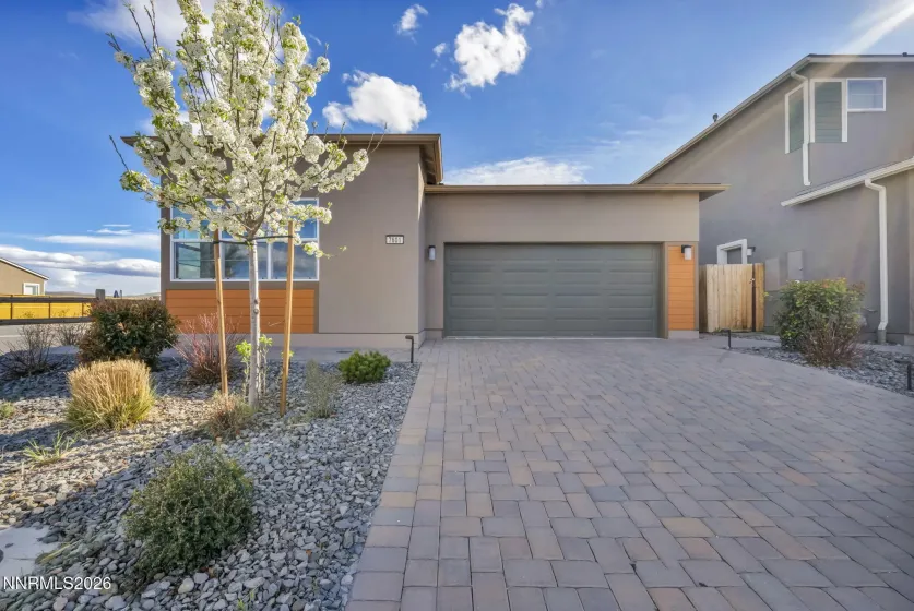 7601 Navasota, Sparks, Nevada 89436, 2 Bedrooms Bedrooms, ,2 BathroomsBathrooms,Residential,Residential,Navasota,260003484