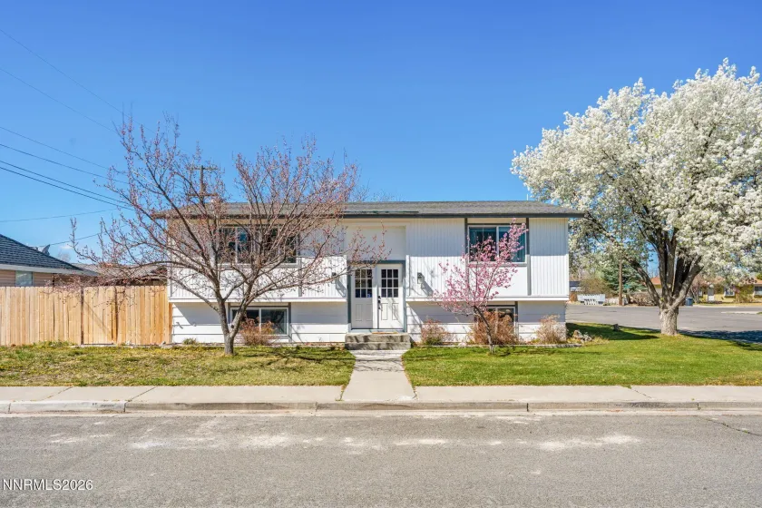 615 Wild Horse, Battle Mountain, Nevada 89820, 3 Bedrooms Bedrooms, ,2 BathroomsBathrooms,Residential,Residential,Wild Horse,260003485