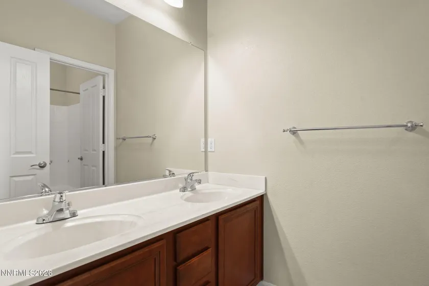 690 Panama, Sparks, Nevada 89436, 3 Bedrooms Bedrooms, ,2 BathroomsBathrooms,Residential,Residential,Panama,260003487