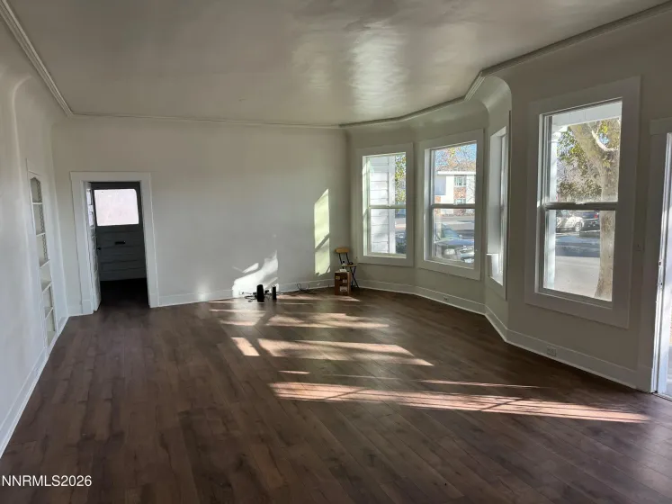 401 6th, Sparks, Nevada 89431, 7 Bedrooms Bedrooms, ,5 BathroomsBathrooms,Residential Income,Residential,6th,260003489