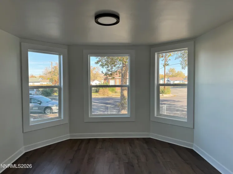 401 6th, Sparks, Nevada 89431, 7 Bedrooms Bedrooms, ,5 BathroomsBathrooms,Residential Income,Residential,6th,260003489