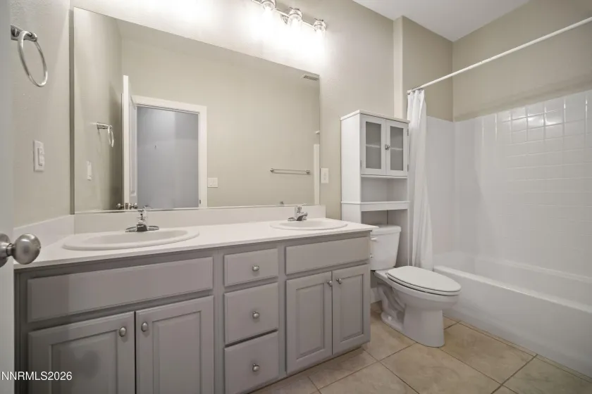 1180 Ferretto, Dayton, Nevada 89403, 3 Bedrooms Bedrooms, ,2 BathroomsBathrooms,Residential,Residential,Ferretto,260003490