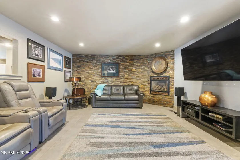 2410 Dublin, Reno, Nevada 89509, 3 Bedrooms Bedrooms, ,4 BathroomsBathrooms,Residential,Residential,Dublin,260003494