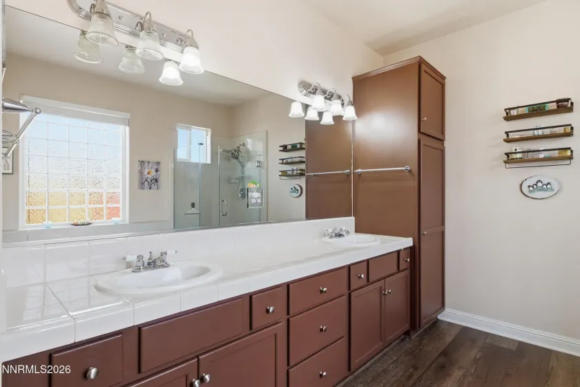 1445 Cardiff, Gardnerville, Nevada 89410, 3 Bedrooms Bedrooms, ,2 BathroomsBathrooms,Residential,Residential,Cardiff,260003497